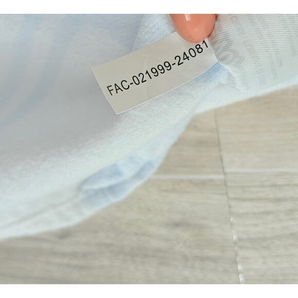 Cakeworthy Flannel Shirt Adult Medium Rudolf The Red Nosed Reindeer Bumble Plaid - Picture 11 of 16